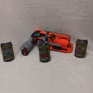 NERF Gun "Zombie Strike" with Accessories